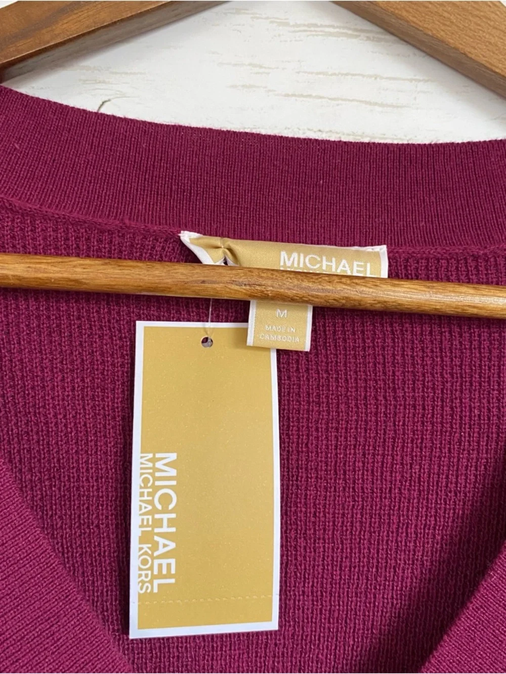 NWT Michael Kors Garnett V Neck Sweater Medium